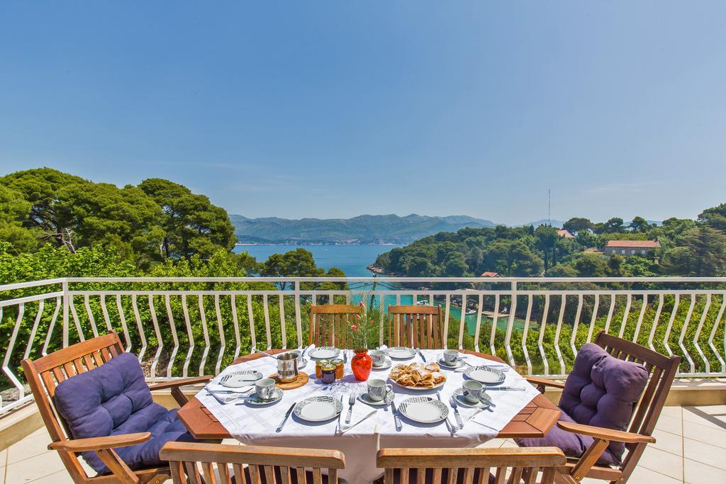 Apartment Lujak Donje Celo Екстериор снимка